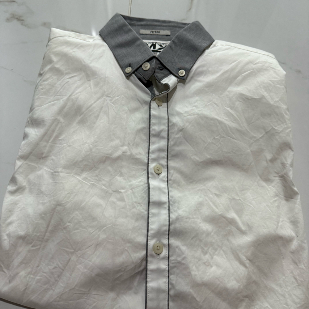 Express 1MX Fitted Dress Shirt Medium